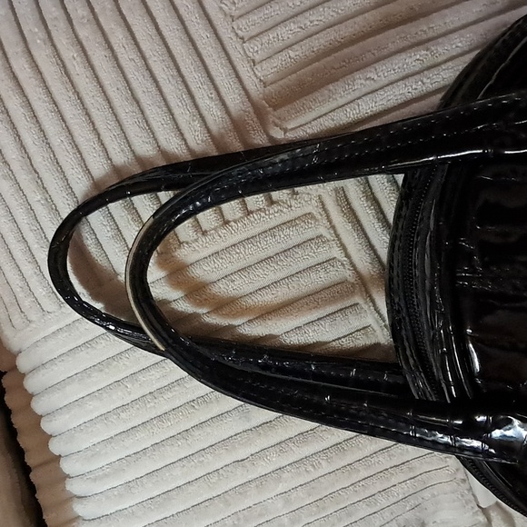 Liz Claiborne Handbag Black Faux Alligator Leather - Picture 3 of 8